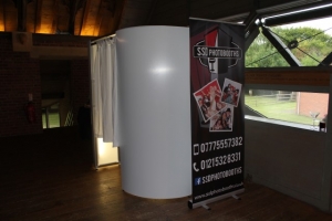 Suppliers of Photo Booths in The Midlands